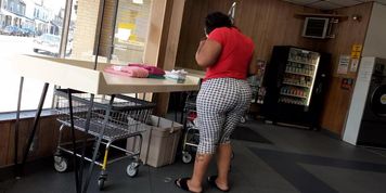 Middle Age BBW Public Candid
