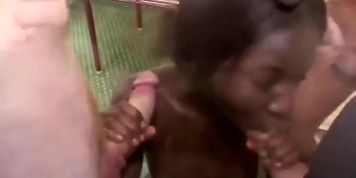 Black hottie handles two white cocks in threeway (Kid Bengala)