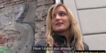 FAKEHUB - Canadian amateur cumswallows strangers spunk
