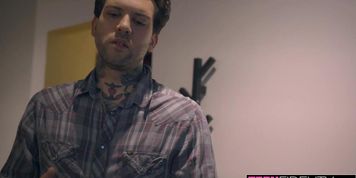 Housesitter Elsa Jean Walked in on while Masturbating