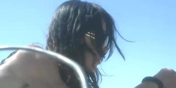 Show on the beach