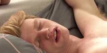 Cute ginger boy JO video