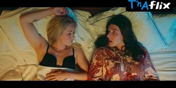 Zoya Berber Bikini Scene  in Devushki Byvayut Raznyye