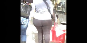 Keep Wobbling Candid BBW