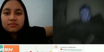 Girl is surprised dickflash (ome.tv)