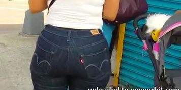 Candid Puerto Rican milf booty of NYC