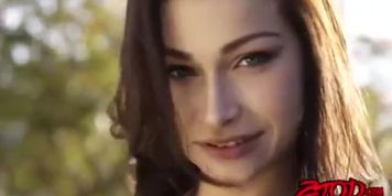 Natural beauty Jennifer Jacobs dicked rough before creampie