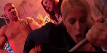 Horny club wenches suck and screw dicks