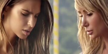 Carl Jr's Sexiest commercials