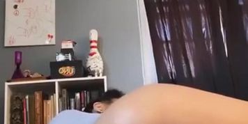 She's Going to play with pussy for me