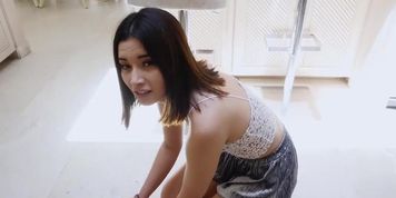 Hot step sis helps cum (MyHotStepSister)