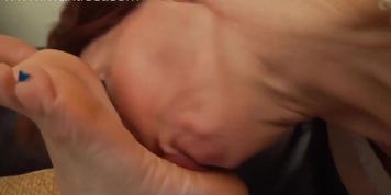 Ultra Sexy Foot Worship Or Foreclosure