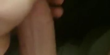 AMATEUR TEEN JERKING OFF