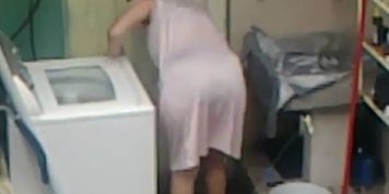 Spying Aunty Big Butt - Bend Over - Mature Ass