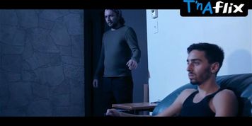 Isabelle Stephen Bush Scene  in Apartment 32