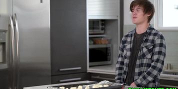 Stepson getting his load inside his stepmoms mouth (Macy Meadows, Penney Play)