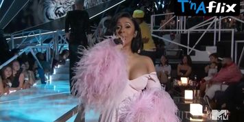 Cardi B Sexy Scene  in Mtv Video Music Awards