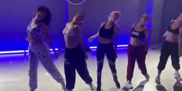 Ihggvv