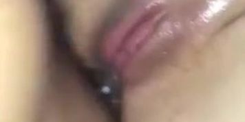 Implorando pra gozar dando o cuzinho