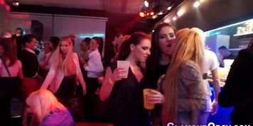 Glam bitch lick at party