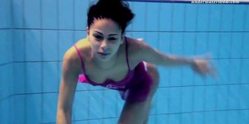 Zlata Oduvanchik underwater swimming girl