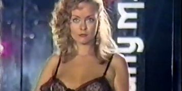 Electric Blue US #31 - Debbie Desire (1985) (Amanda Adams, Amanda Addams, Amanda Jane, Amber Lynn, Amber Lynn Bach, Amberlina Lynn, Cher Delight, Jamie Lee Curtis, Jane Adams)