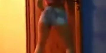 Dancing webcam home
