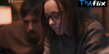 Denisa Baresova Breasts Scene  in Vlastne Se Nic Nestalo