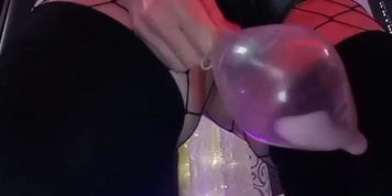 Condom balloon suck