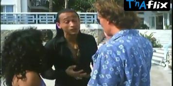 Kelly Jo Minter Bikini Scene  in Cat Chaser