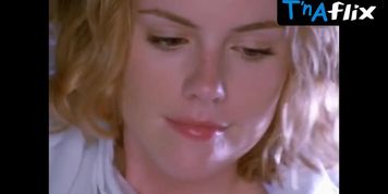 Kathleen Robertson Butt,  Underwear Scene  in Splendor