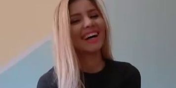 Cristina Schiopu de la iUmor face videochat