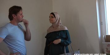 MUSLIM CUCKOLD FUCKING (Sexy couple)