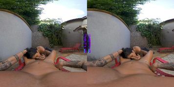 PURITYVR Sex in public pool with Lilian (Abella Danger, Autumn Falls)