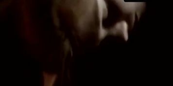 Josefine Preuss Sexy Scene  in Stuhle Im Schnee