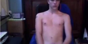 Dexterous 18yo Gay Guy