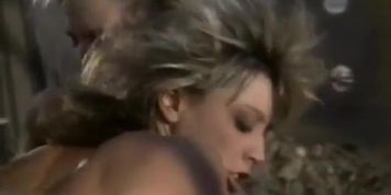 New Barbarians (Nina Hartley, Victoria Paris)