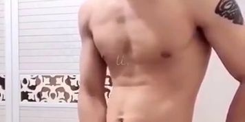 Handsome Chinese Jerks off
