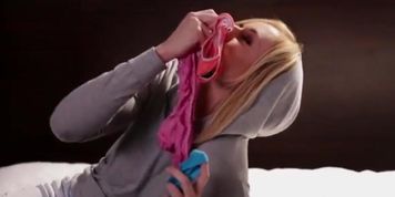 Jenna Ross caught Kate England stealing her panties (Jenna J Ross)