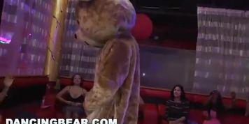Big Cock Studs Sling Dick In Strip Club During Cfnm Party Valleriewhite Sayasong(480 P)