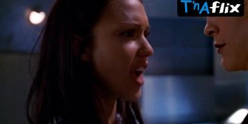 Jessica Alba Sexy Scene  in Dark Angel (Angel Dark, Sarah Stock)
