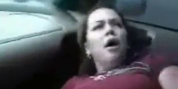 Hot Chubby Wife masturbate in car and flash pussy at truker