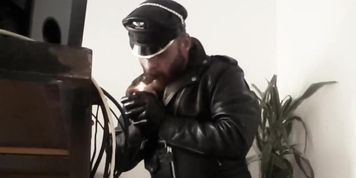 Cigar, leather and wank