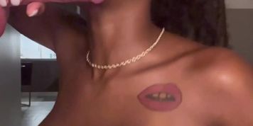 Sarai Minx Fucking A Fan