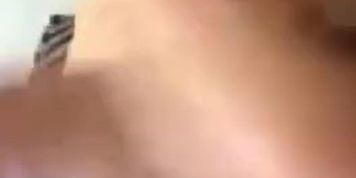 ??LA???