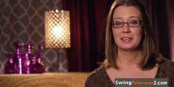 Odd couple strips down when they meet others at the red room
