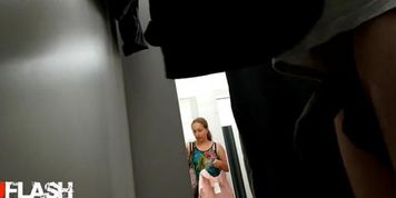 Flash Mature In Dressing Room