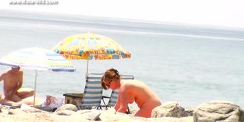 peeping Naturist Beach.42