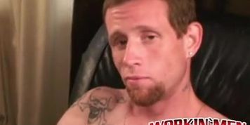WORKIN MEN VIDEOS - Amateur shoots a load in his hand after solo masturbation