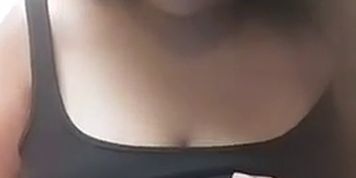 Samoan/Chinese MILF teasing for the camera 